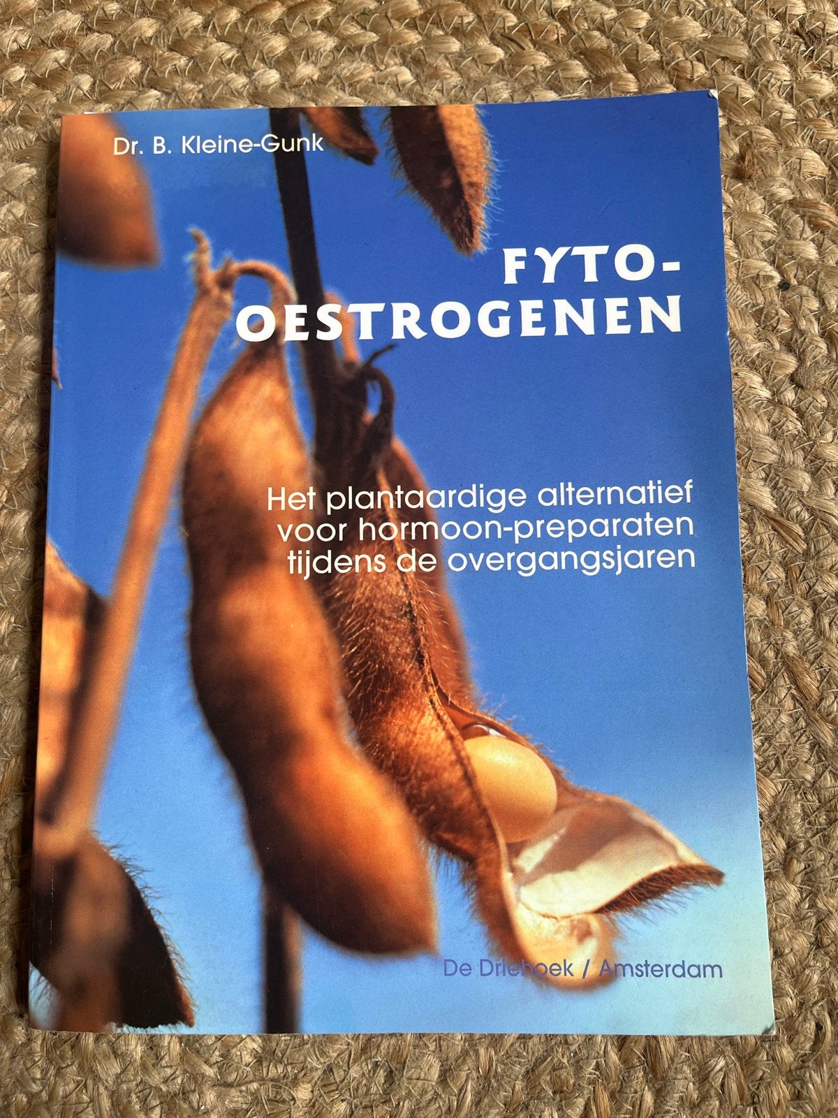 Fyto-oestrogenen: Plantaardig alternatief hormoonpreparaten, Ophalen of Verzenden, Gelezen, Gezondheid en Conditie