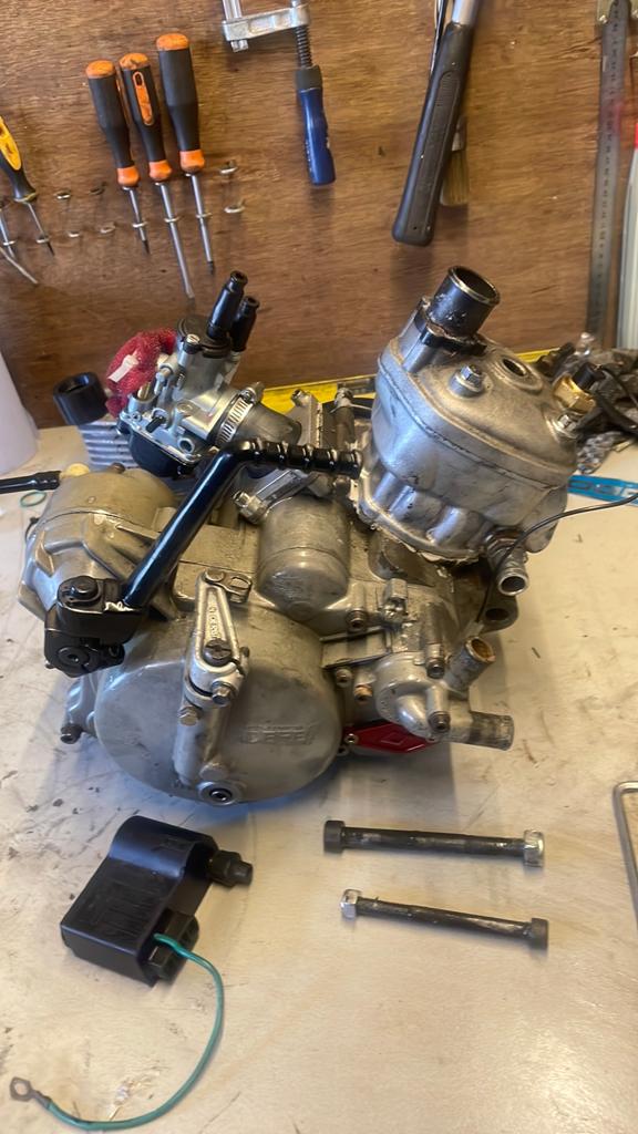 Motorblok derbi euro 2 EBE 50cc, Fietsen en Brommers, Brommers | Derbi, Ophalen, Zo goed als nieuw