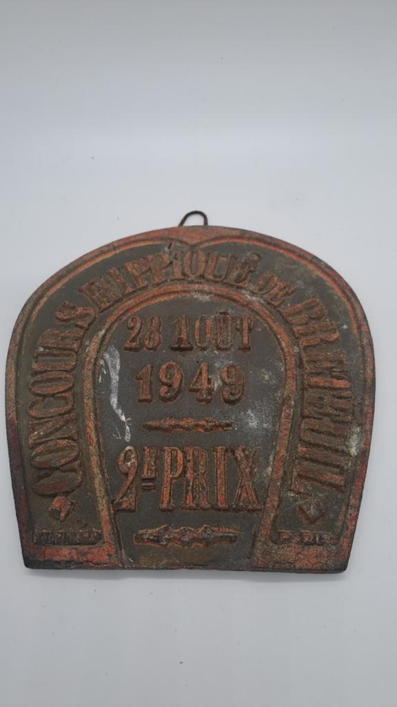 Franse ijzeren prijzenplaquette Concours Hippique 1949, Antiek en Kunst, Ophalen of Verzenden