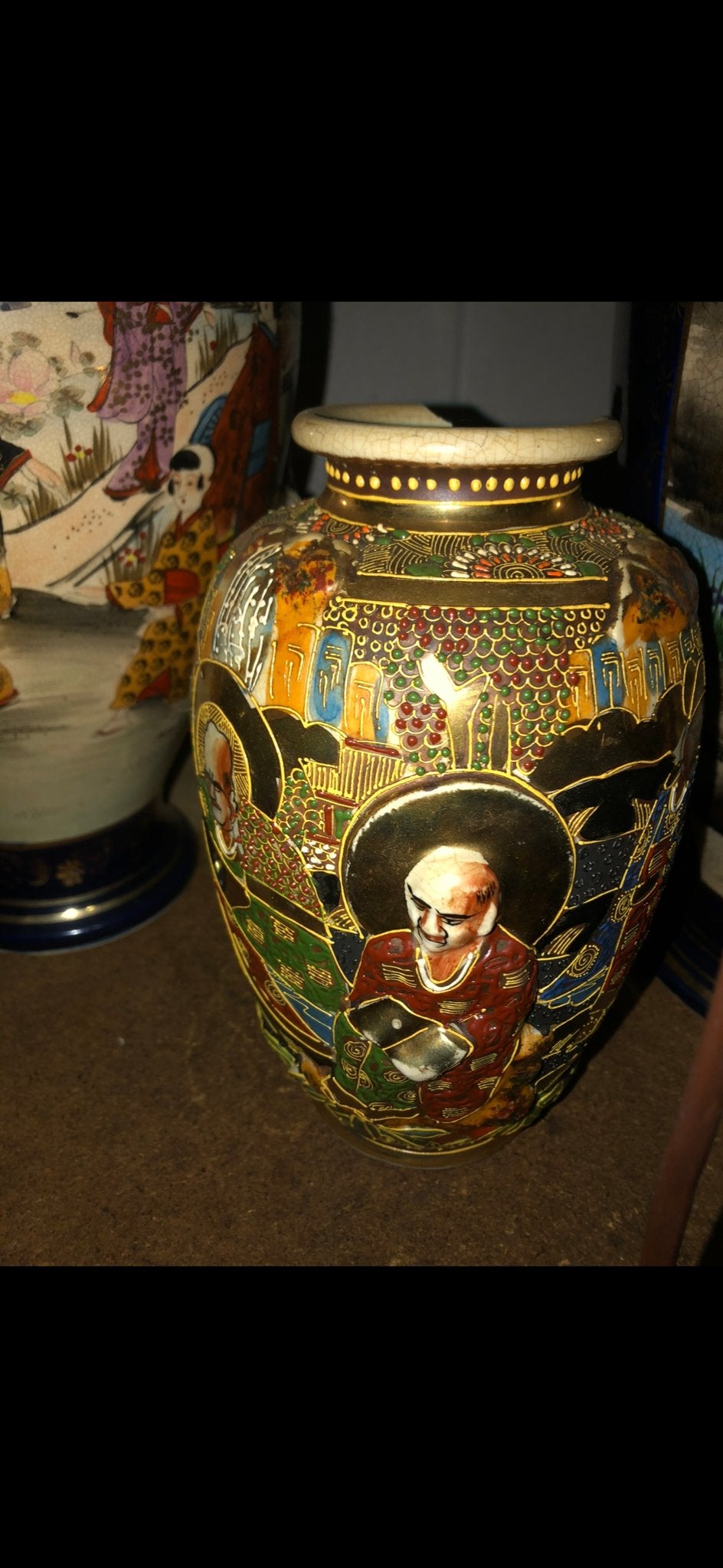 Set van 2 antieke Japanse vazen met gedetailleerde decoratie, Antiek en Kunst, Antiek | Vazen, Ophalen of Verzenden