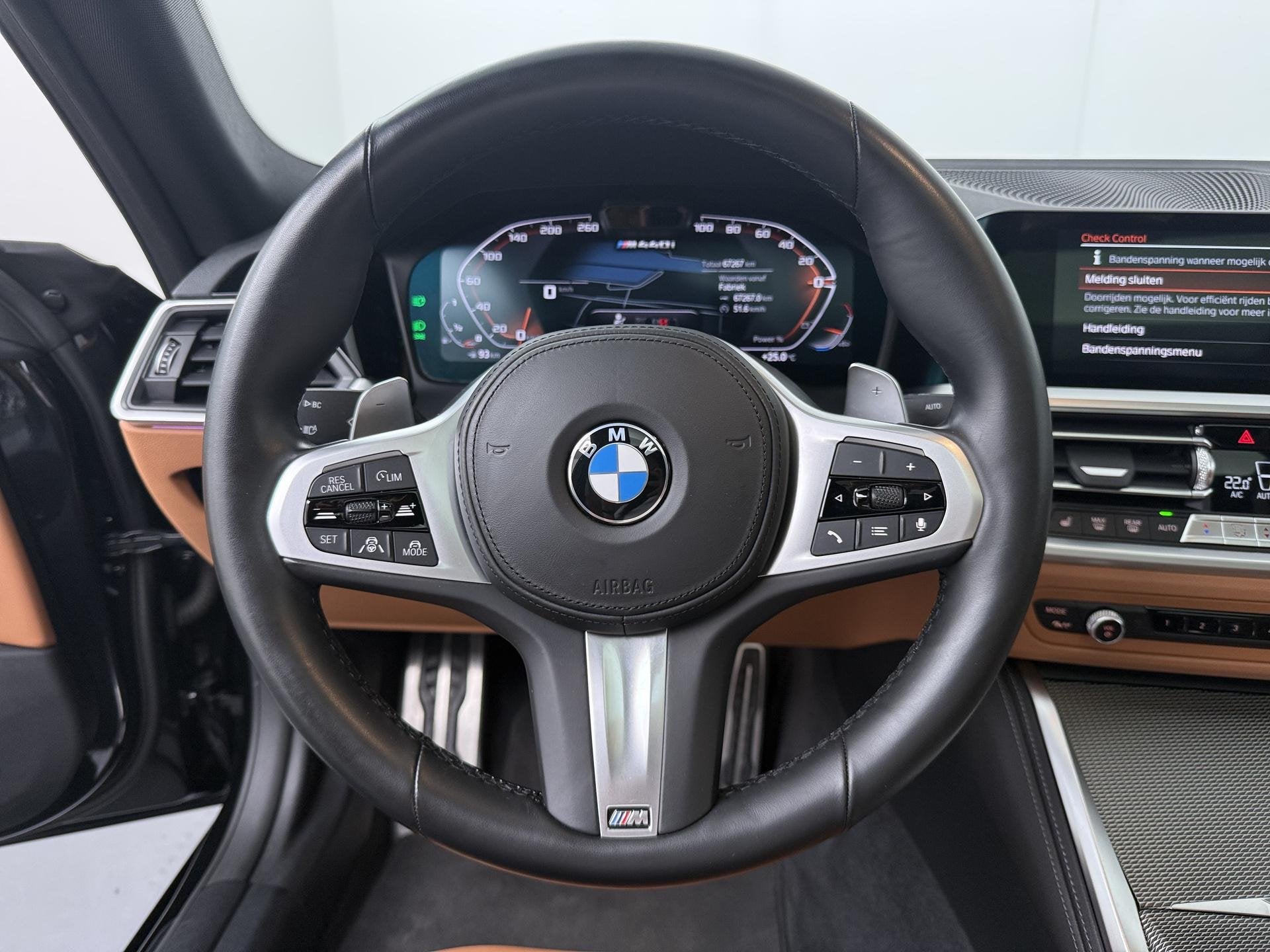 BMW 4-serie Gran Coupé M440i xDrive | M Stoel Volleder Elek, Automatische klimaatregeling, 1800 kg, Met garantie (alle), Zwart