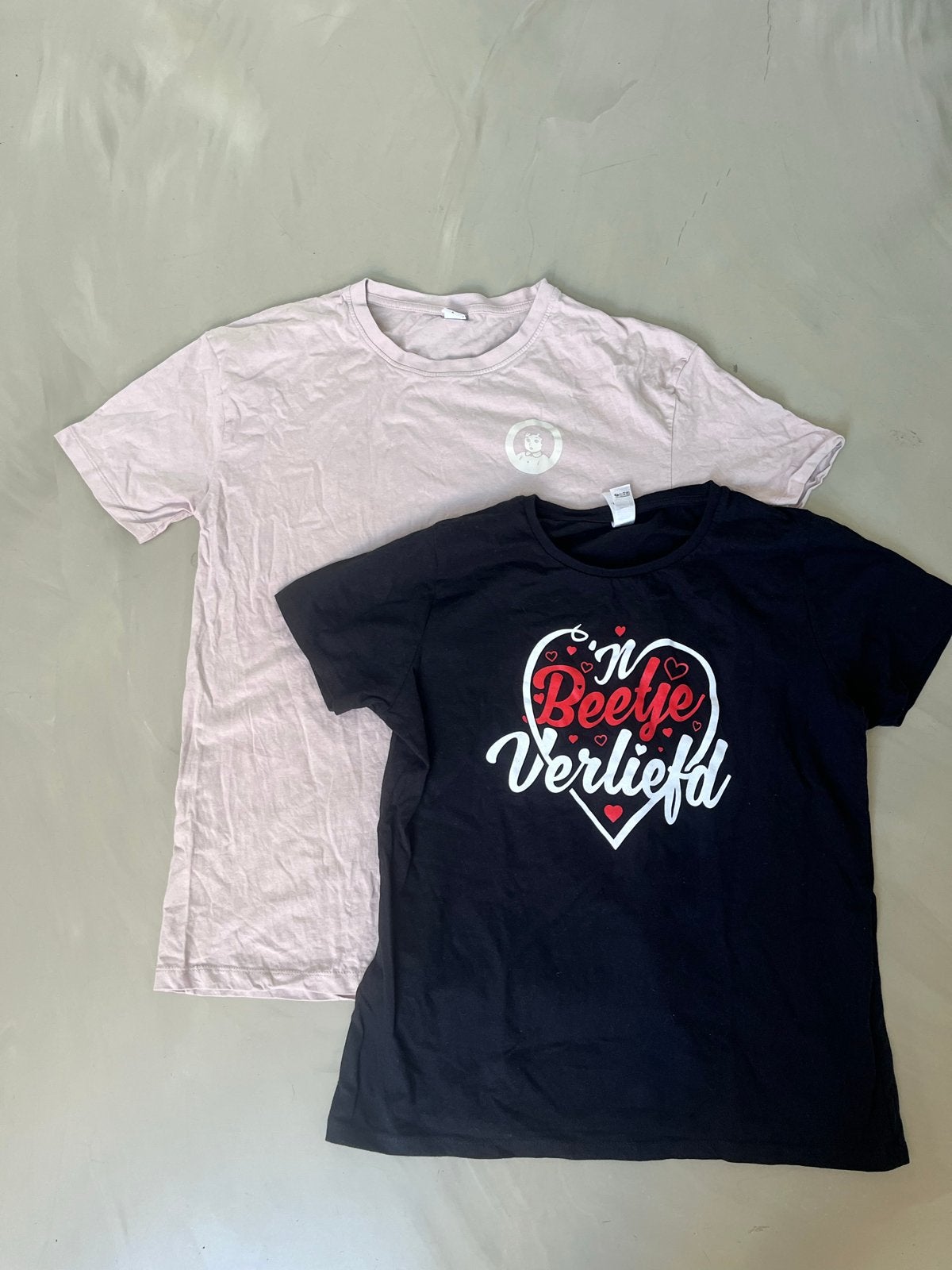 Pinkpop en Hazes T-shirts Dames Maat L en XL, Meerkleurig, Maat 42/44 (L), Ophalen of Verzenden, Korte mouw