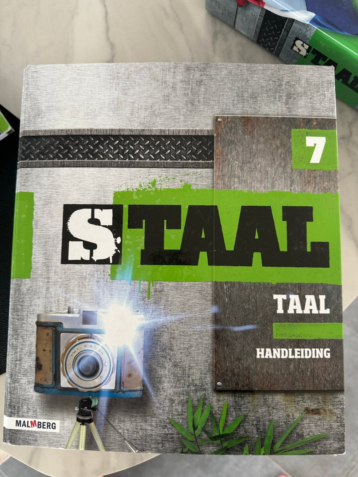 Staal Taal Handleiding Groep 7 Malmberg, Boeken, Ophalen of Verzenden, Zo goed als nieuw, Non-fictie