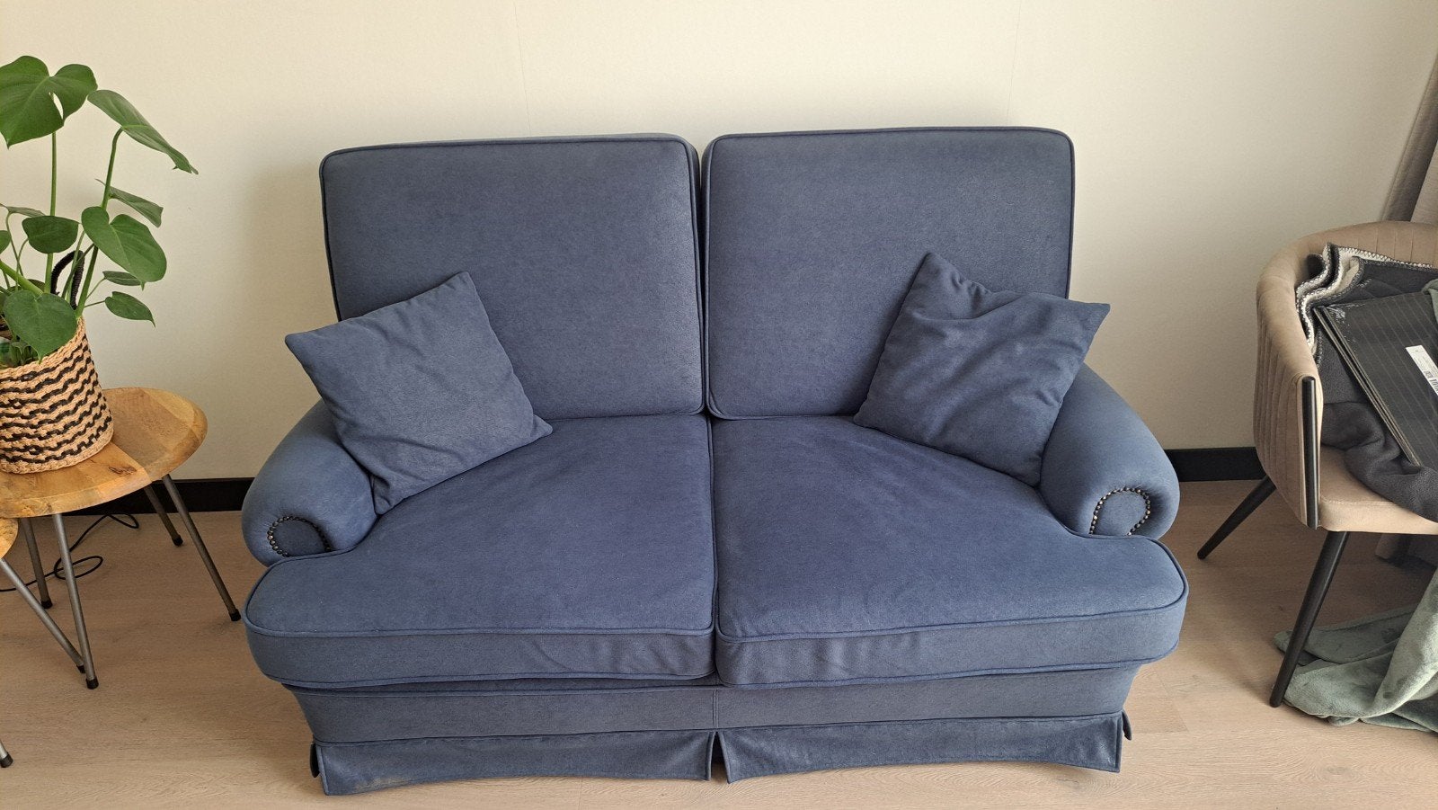 Comfortabele blauwe tweepersoonsbank, Ophalen, Gebruikt, Klassiek, Comfortabel, 150 tot 200 cm