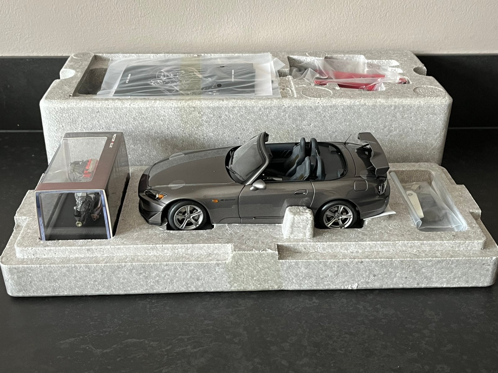 Honda S2000 Type S 1:18 Motorhelix Moon Rock, Ophalen of Verzenden, Nieuw, Auto, Overige merken