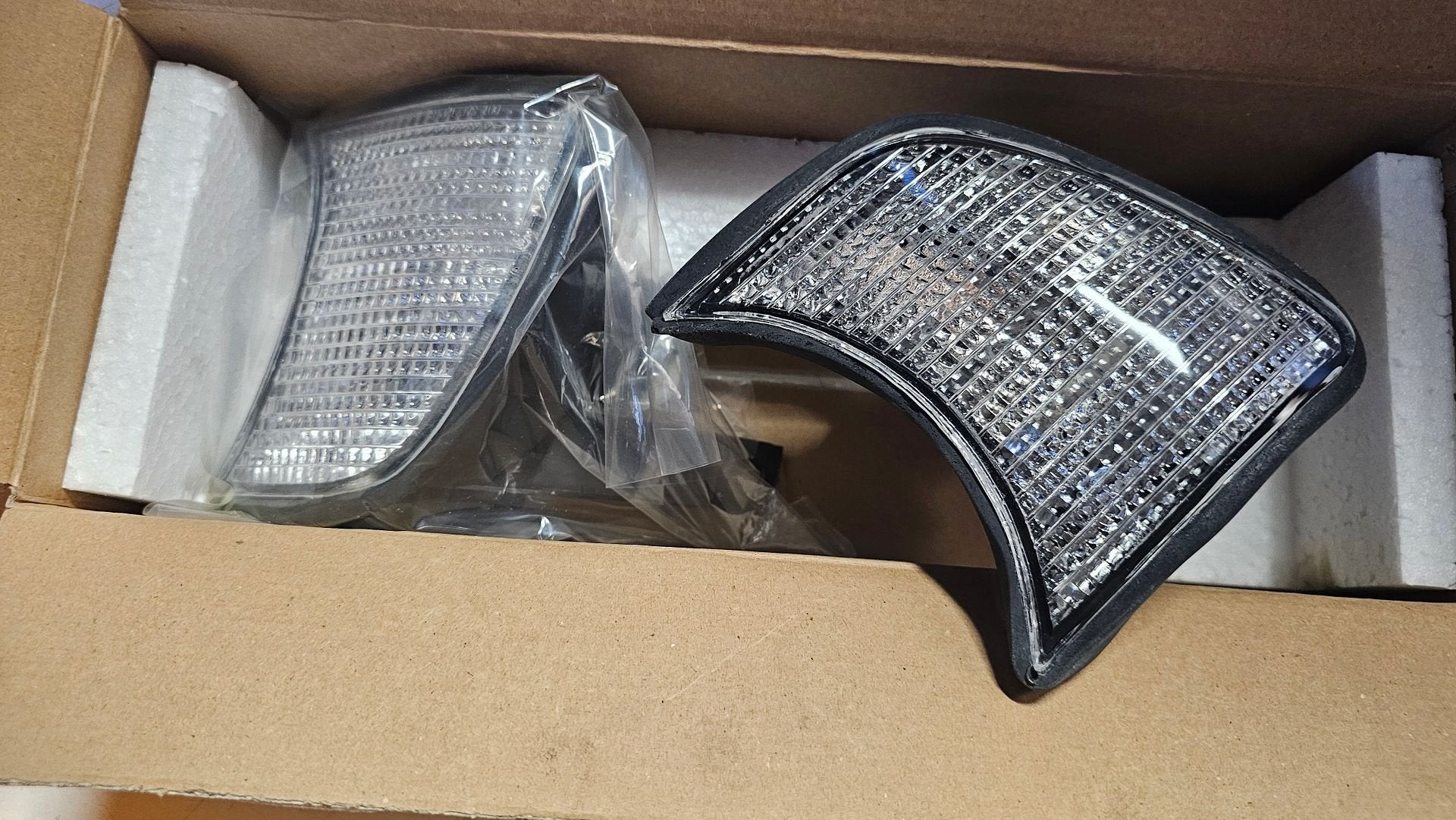 Knipperlichten set wit Depo BMW 5 Serie E34 DLBMF11W, -, Nieuw, Ophalen of Verzenden, -