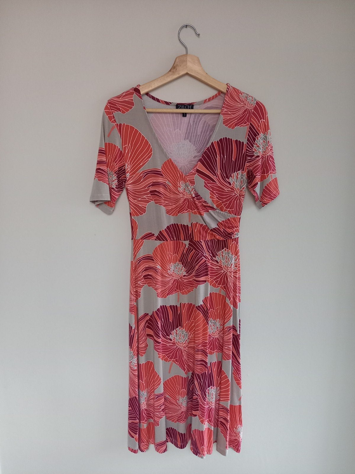 Rood-roze Zilch jurk, maat S, Maat 38/40 (M), Ophalen of Verzenden, Zo goed als nieuw, Knielengte