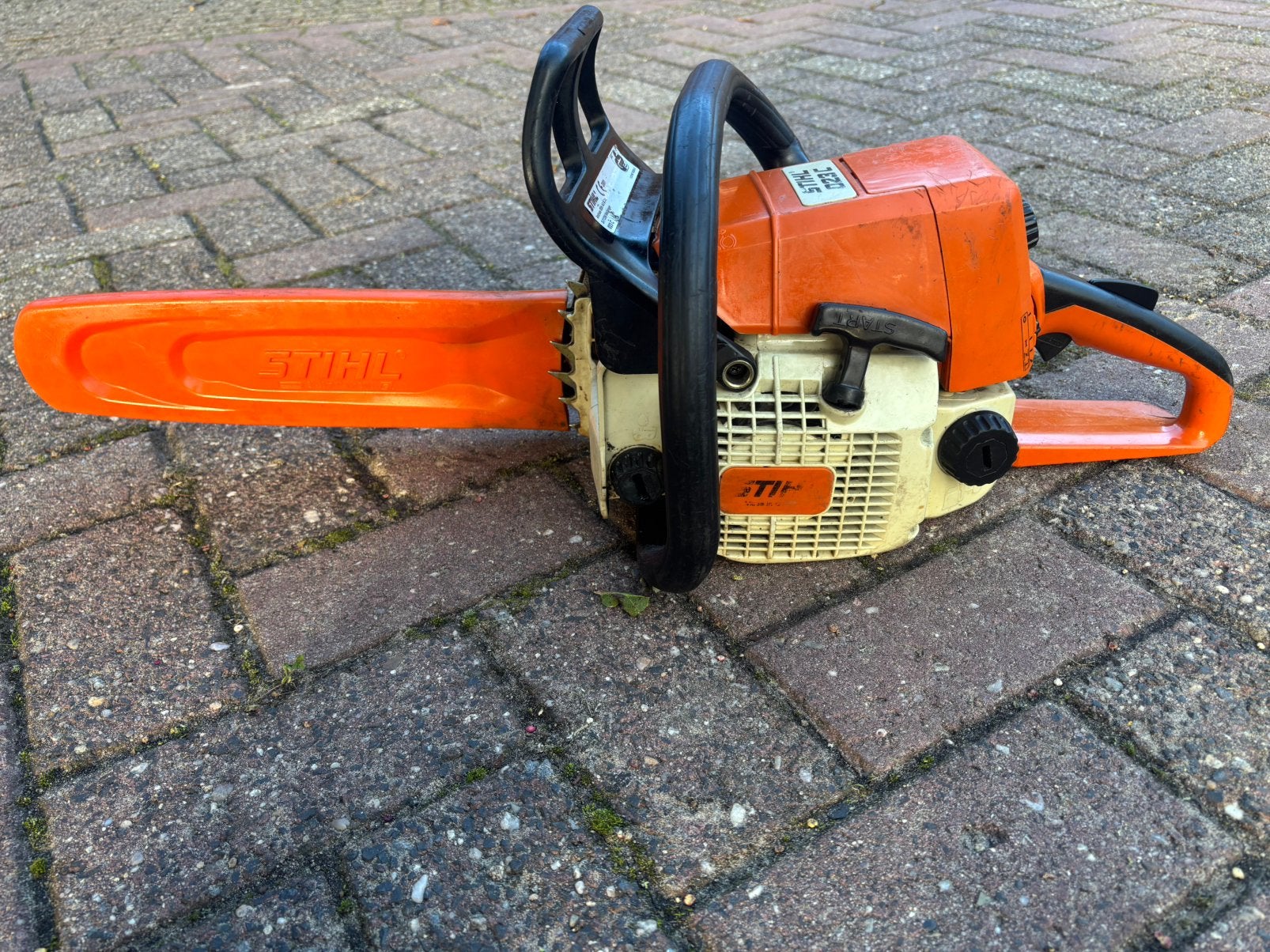 Stihl 023c ketting zaag, Ophalen, Zo goed als nieuw