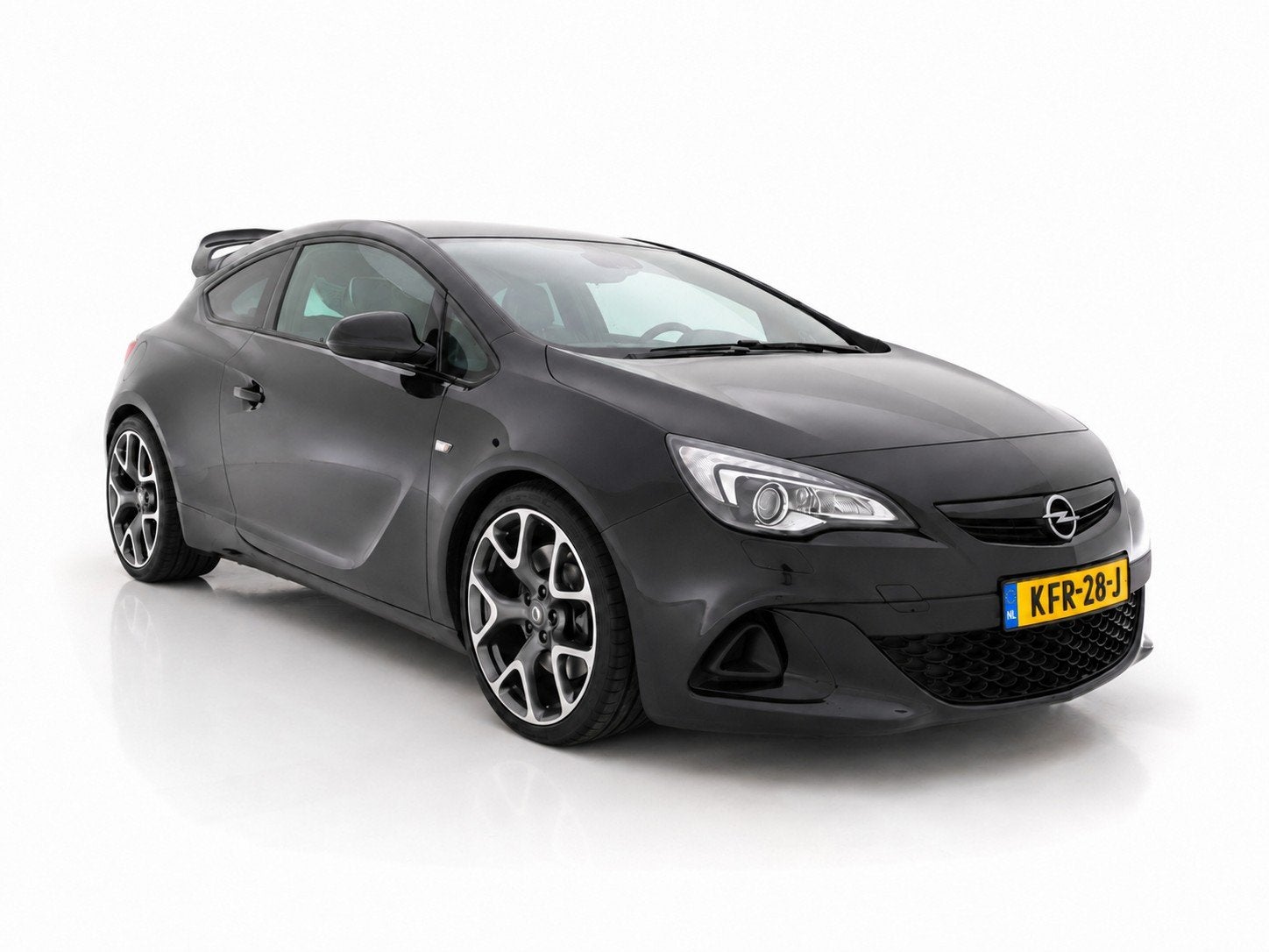 Opel Astra GTC 2.0 T 280PK OPC 2014 Zwart, Voorwielaandrijving, 1998 cc, 4 cilinders, Leder en Stof