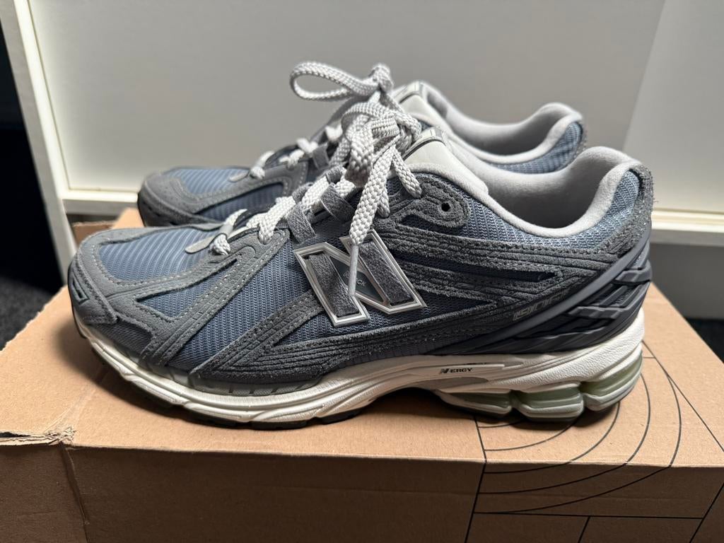 New Balance 1906R, Blauw, Ophalen of Verzenden, Sneakers of Gympen, Zo goed als nieuw