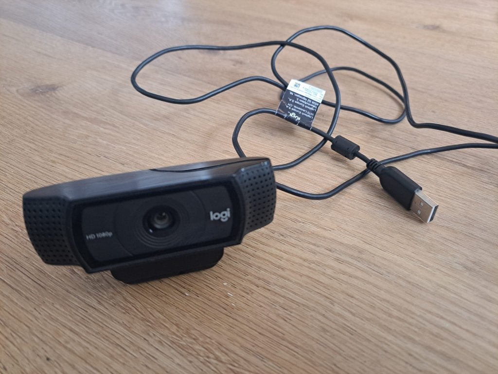 Logitech C920 HD Pro Webcam, Logitech C920e, Ophalen of Verzenden, Zo goed als nieuw, Monitorclip