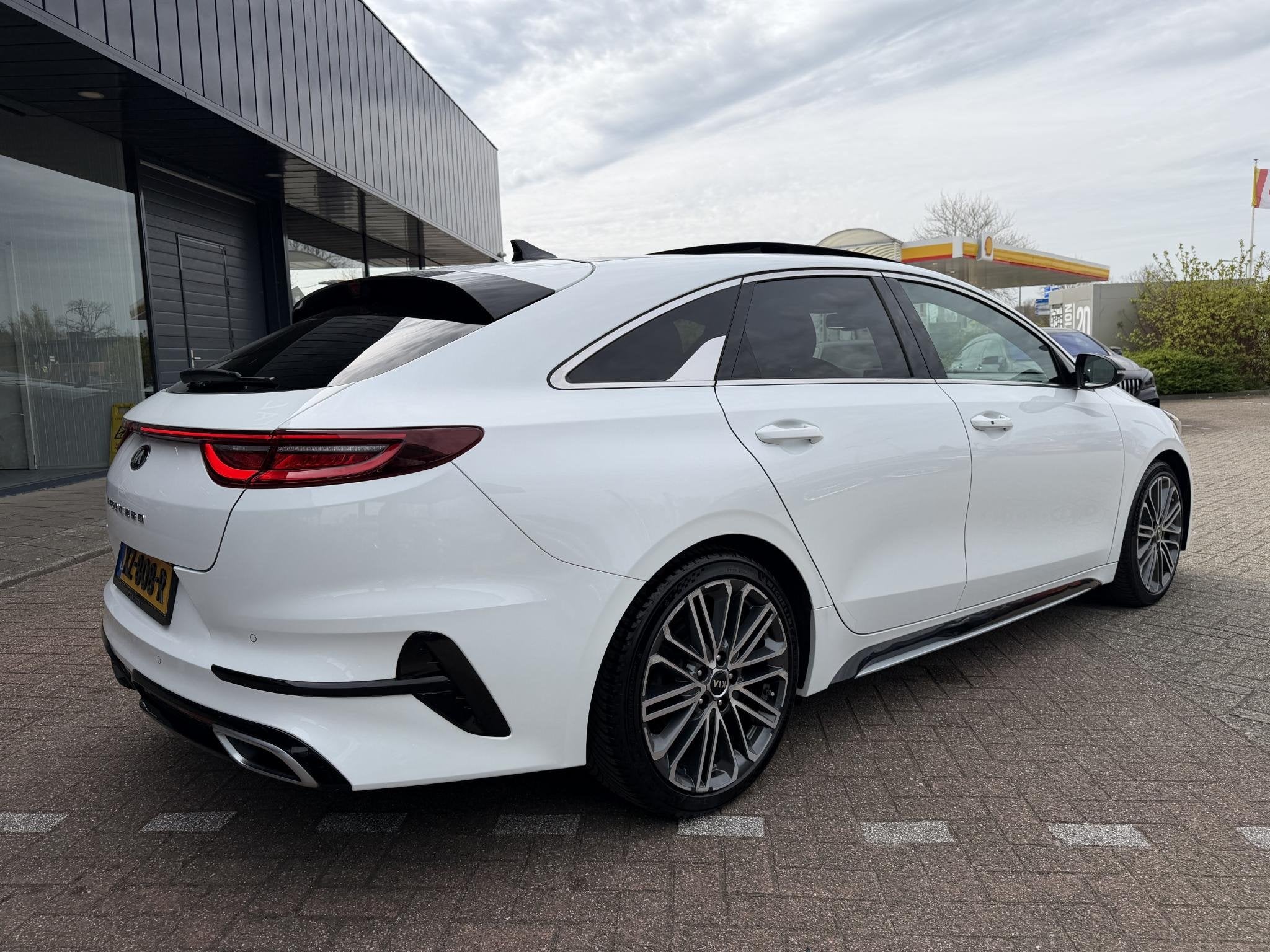 Kia ProCeed 1.4 T-GDI GT-PlusLine |PANORAMADAK | NAVIGATIE |, Auto's, Stof, Euro 6, 4 cilinders, Lichtsensor