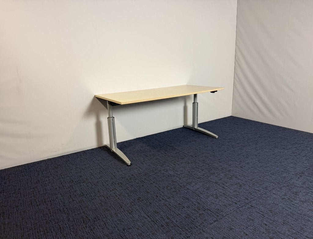 2 x Bureau Palmberg (slinger), ahorn blad, 160 x 80 cm., Huis en Inrichting, Bureaus, Ophalen, 160 cm, Gebruikt, In hoogte verstelbaar