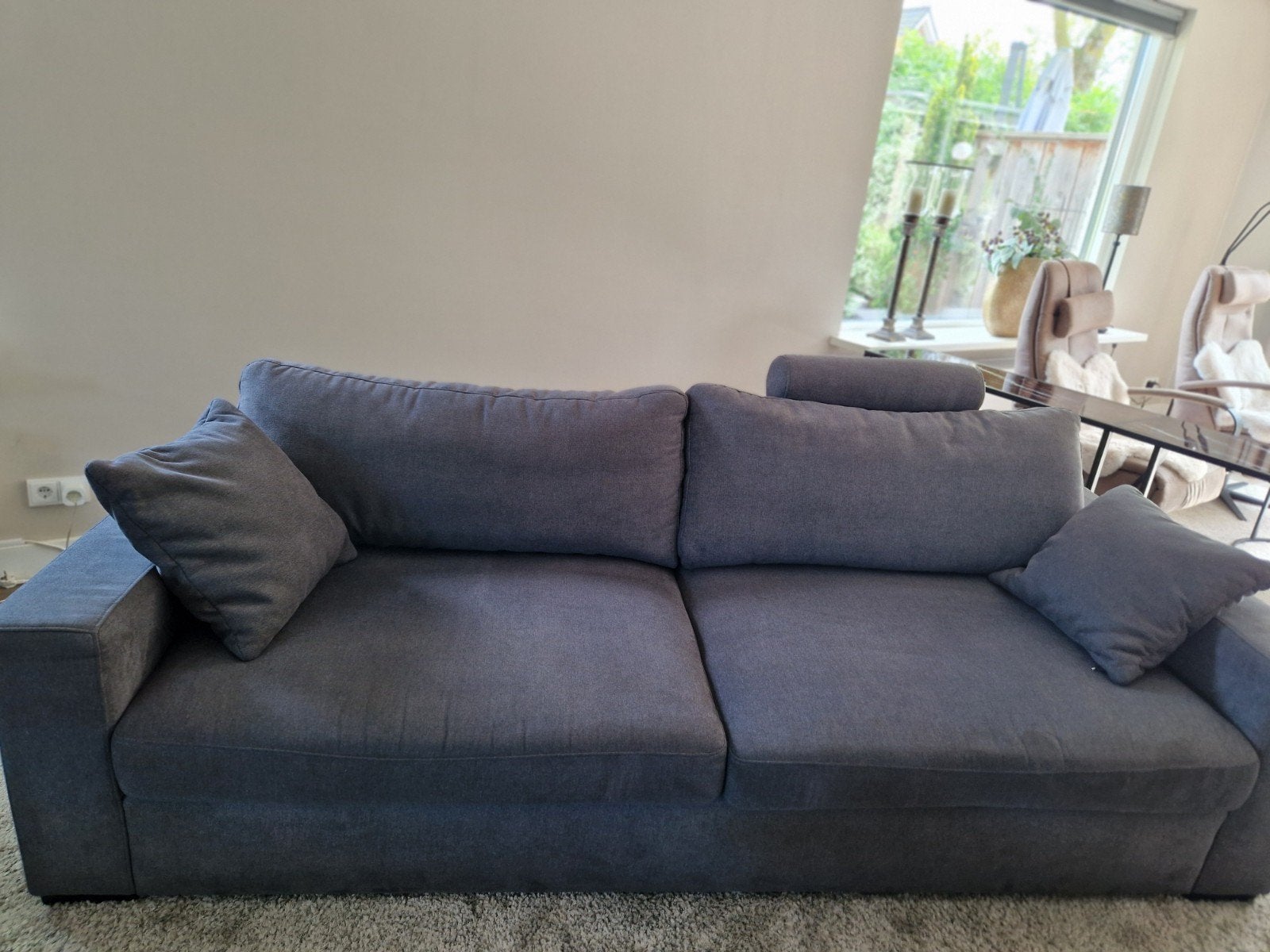 BOCX comfortabele grijze 3-zitsbank met hoofdsteun, Huis en Inrichting, Ophalen, Driepersoons, 75 tot 100 cm, Zo goed als nieuw