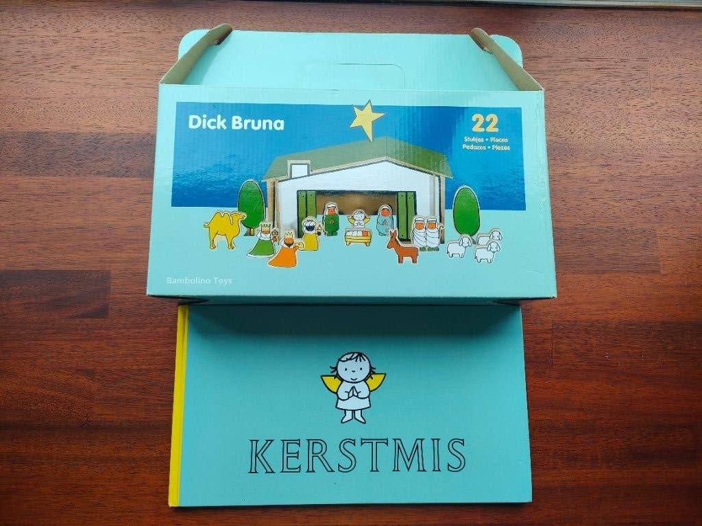Stal hout & boek Kerstmis Dick Bruna, Ophalen, Zo goed als nieuw