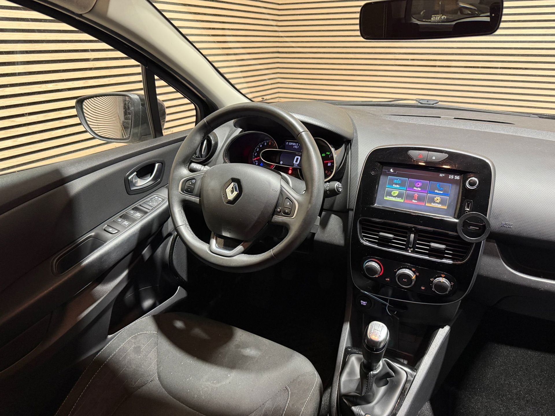 Renault Clio Estate 0.9 TCe Limited | Airco | Cruise | Navi, 898 cc, Gebruikt, Euro 6, 580 kg