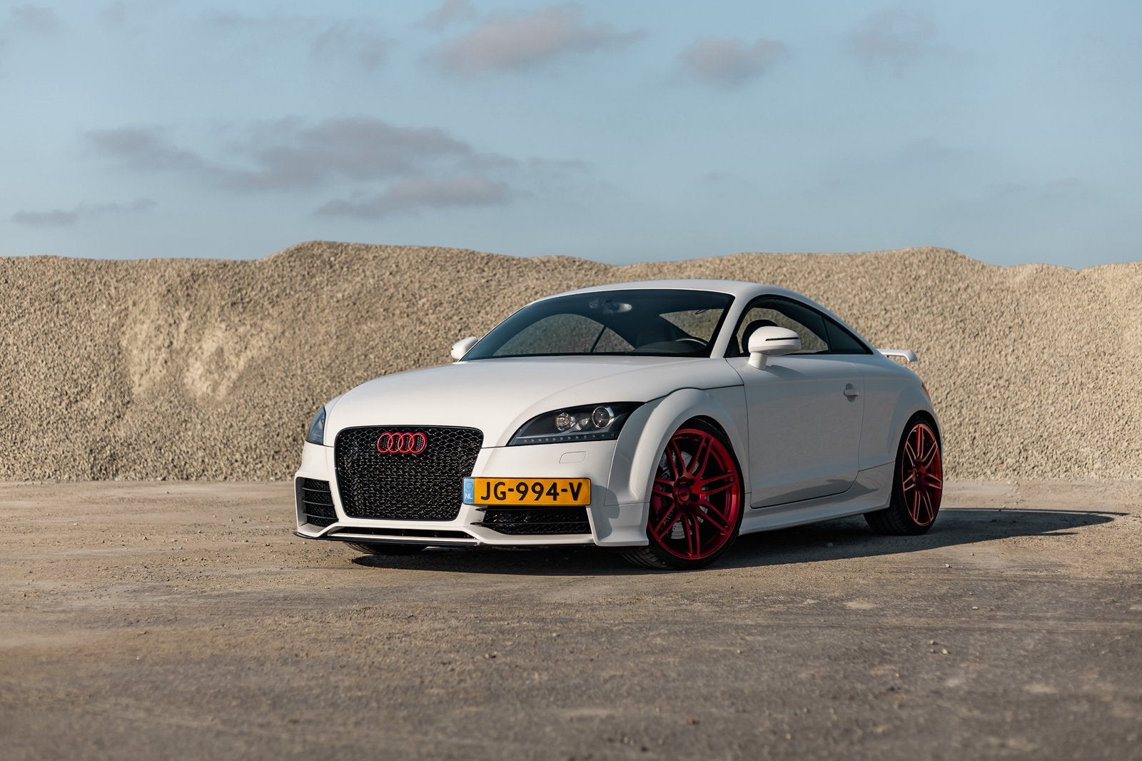 Audi TTRS 2.5 TFSI 2012 Wit 530 PK Perfect Onderhouden, Automaat, TT, Zwart, 4 stoelen