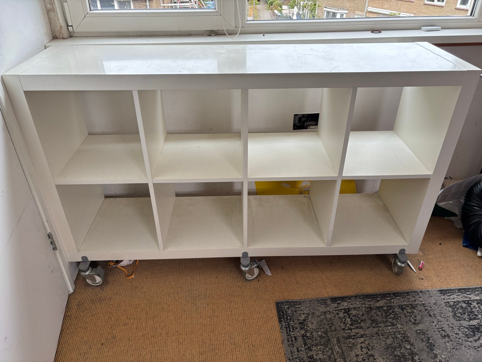 IKEA Kallax kast met 8 vakken op wieltjes, Huis en Inrichting, Kasten | Overige, Ophalen, Gebruikt