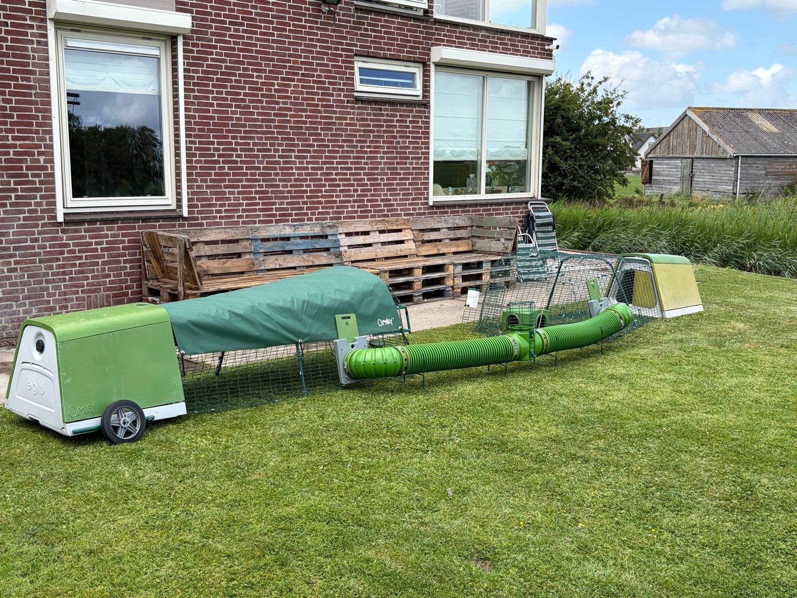 Te koop 2 Eglu go konijnen, kippenhokken., Ophalen, Overige typen, 90 cm of meer, Konijn