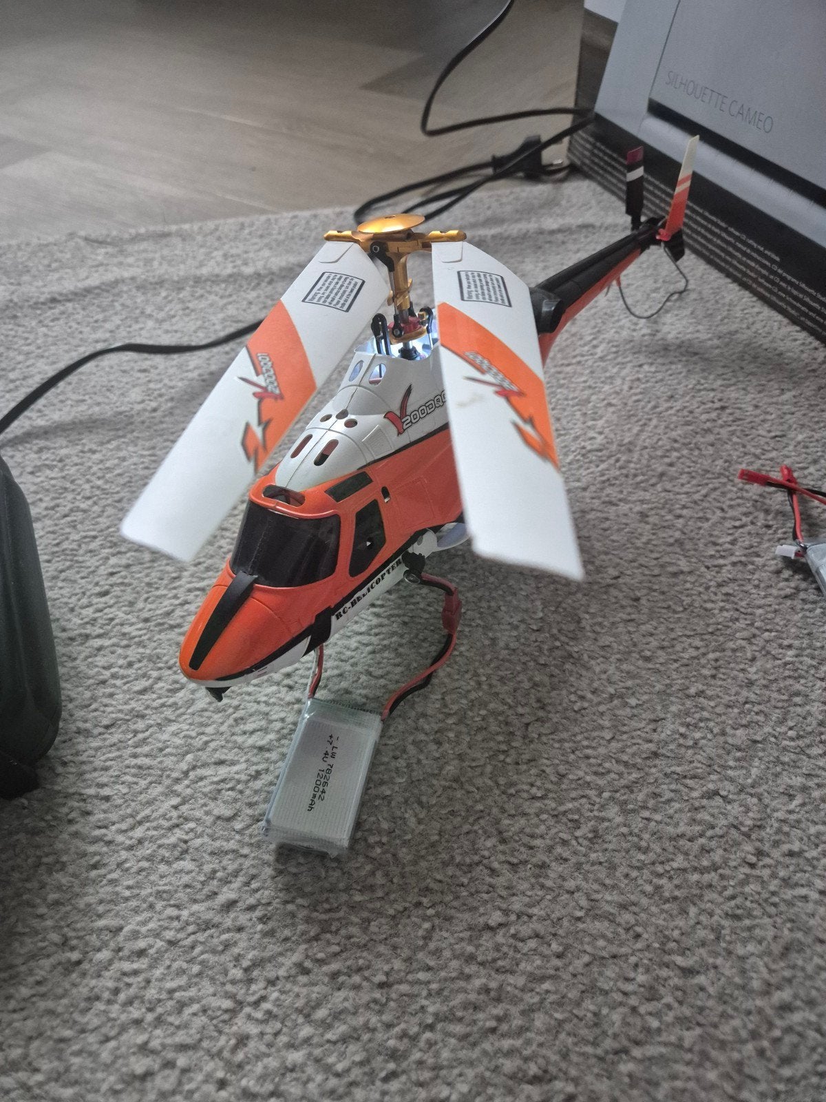RC-helikopter walkera V200D02