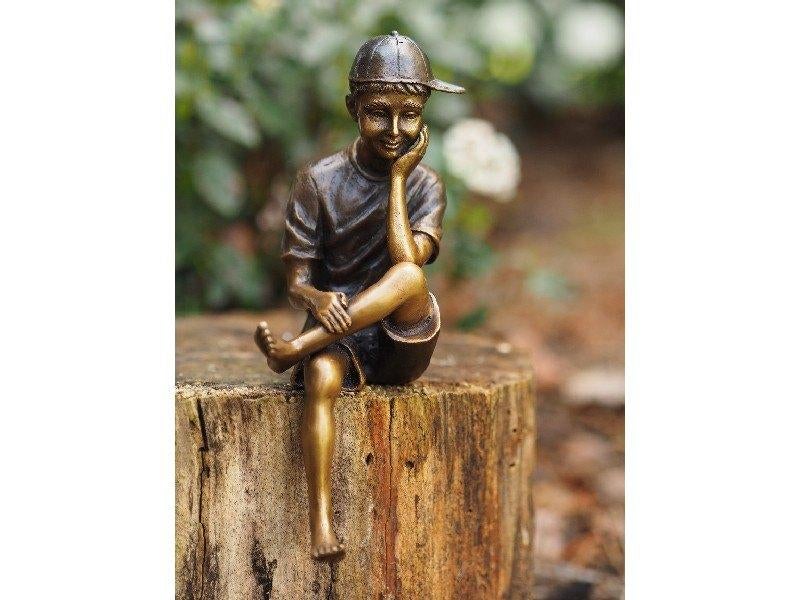 JONGEN MET PET / bronzen beeld, Ophalen of Verzenden, Handgemaakt, Beeld