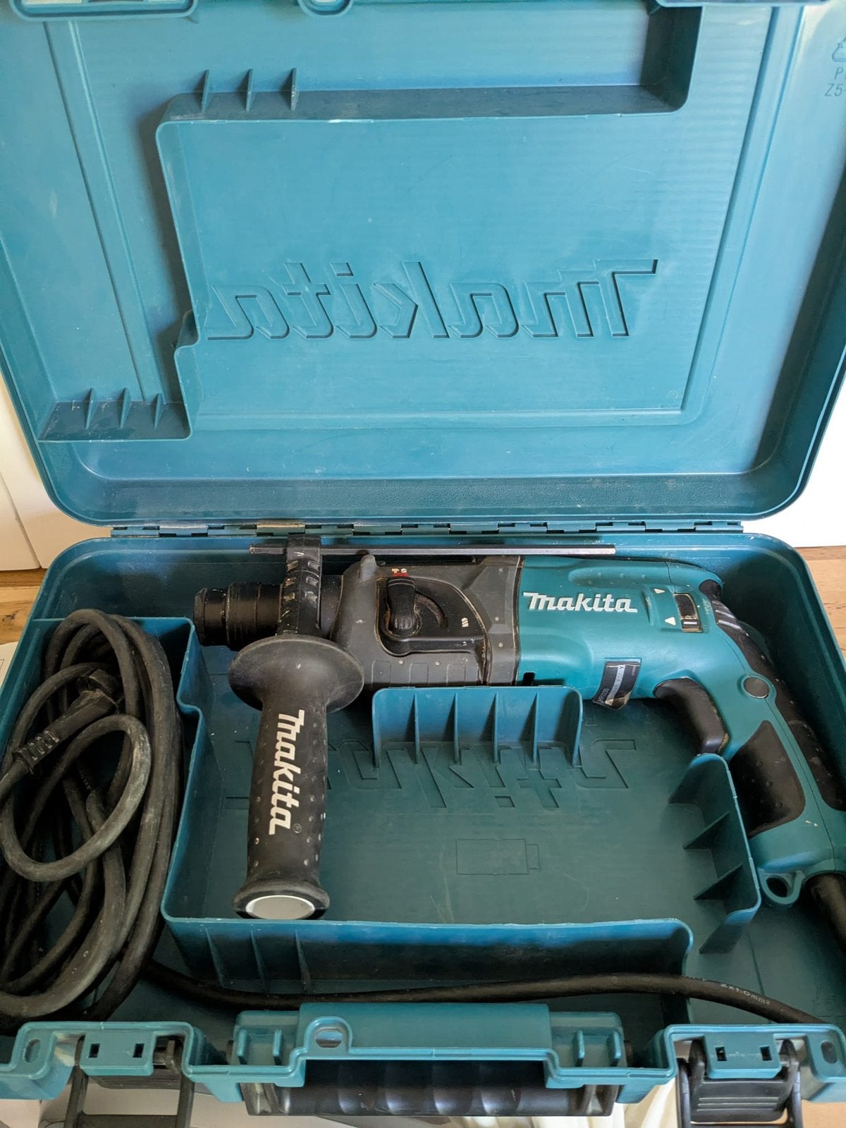 Makita hr2230 boorhamer, Doe-het-zelf en Verbouw, Gereedschap | Boormachines, Ophalen, Zo goed als nieuw, Boor- en/of Breekhamer