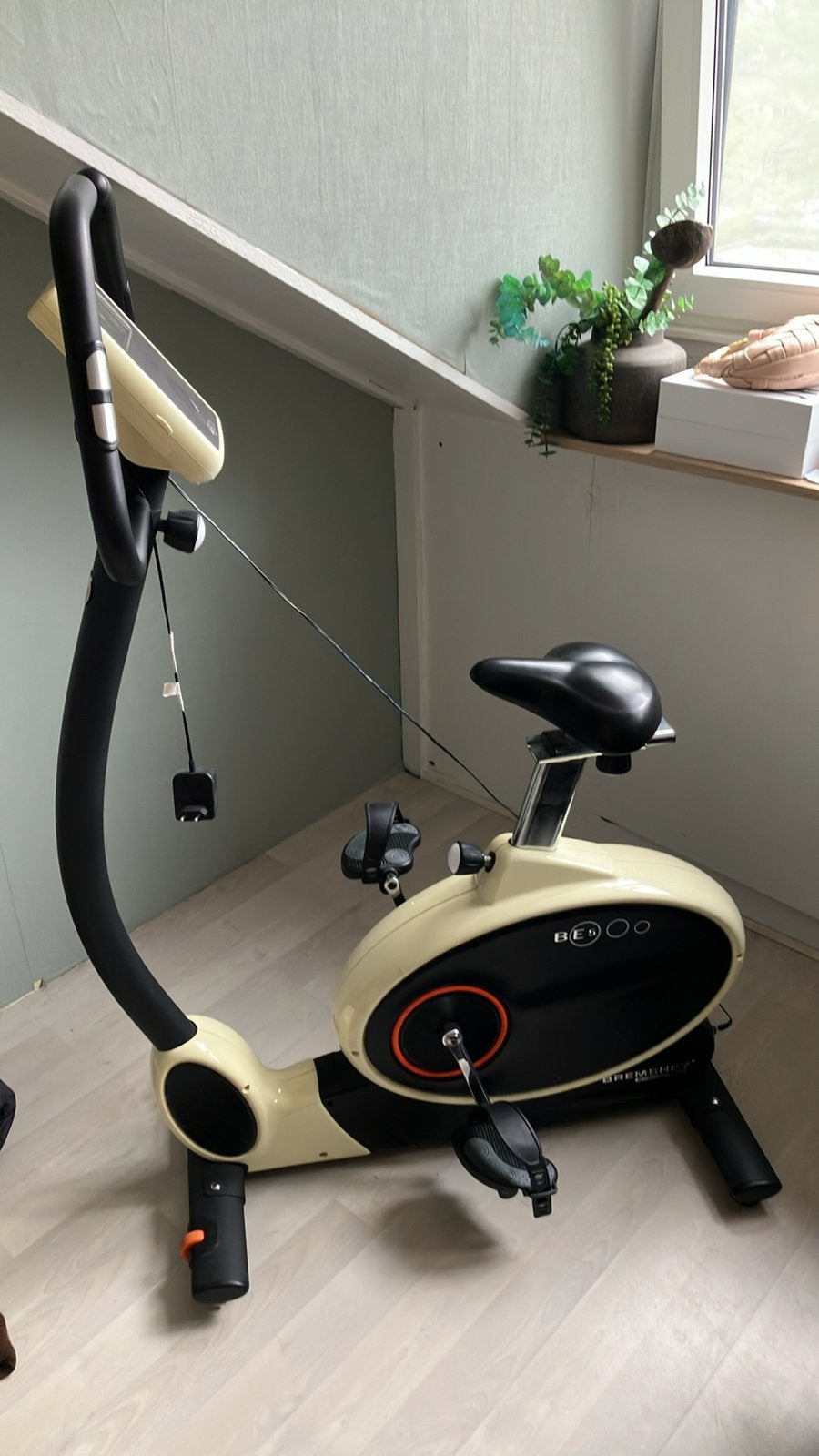 Hometrainer - Bremshey Sport BE5 - Zo goed als nieuw, Ophalen, Zo goed als nieuw, Metaal, Benen