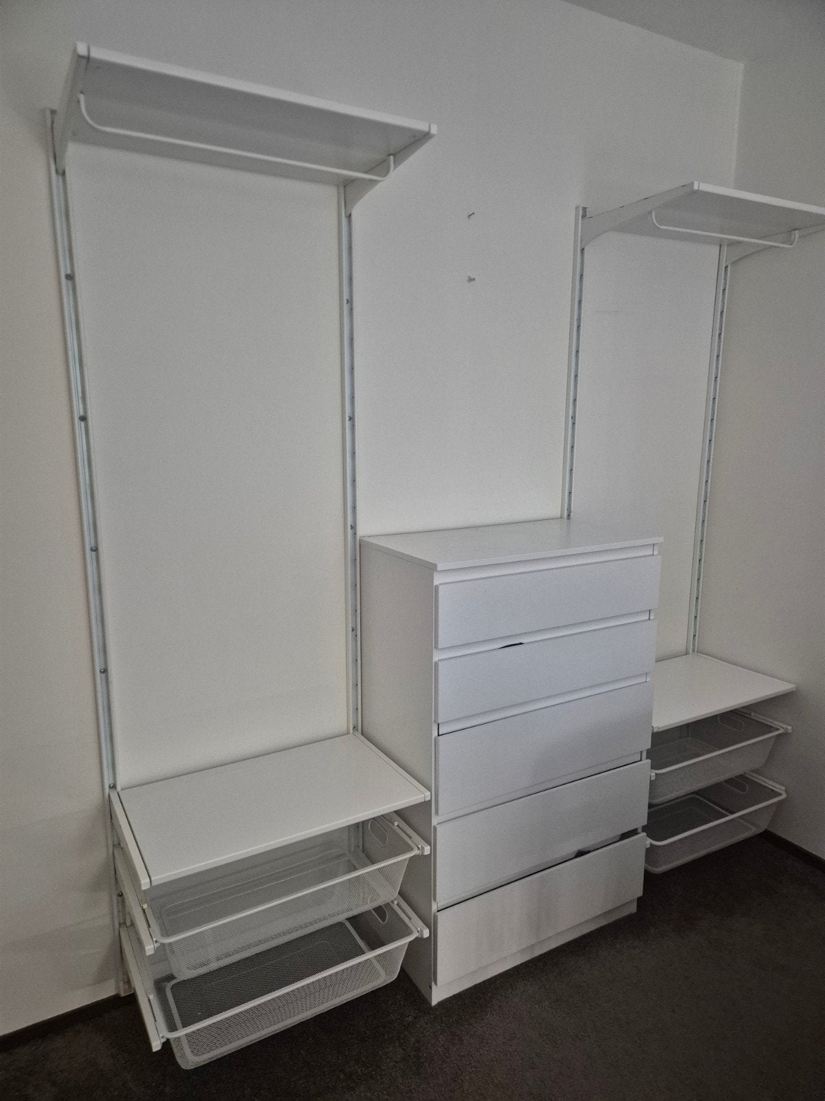 IKEA BOAXEL open kledingkast systeem 2x (+gratis MALM kast), 100 tot 150 cm, Zo goed als nieuw, Modern, minimalistisch, 25 tot 50 cm