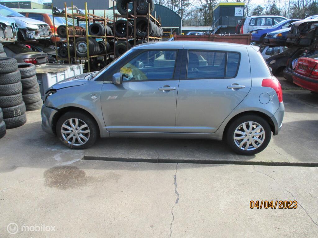Onderdelen van Suzuki Swift 1.5 2007 5-deurs, Suzuki, Gebruikt, Suzuki