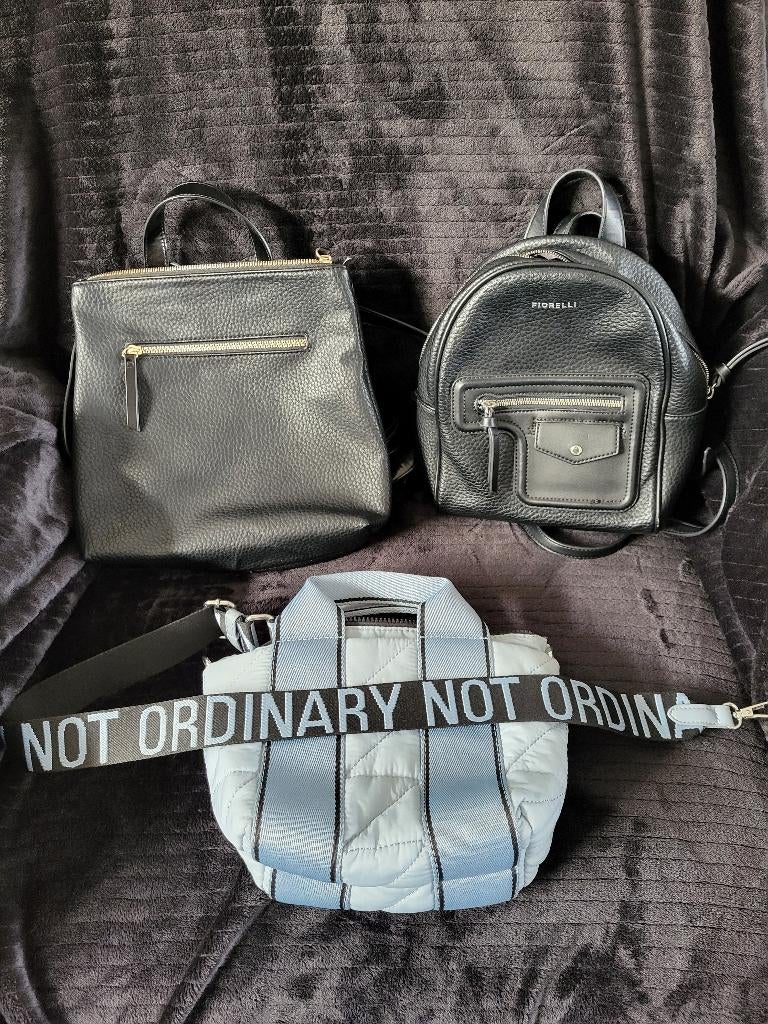 set van 3 kleine rug/schoudertassen, Clarks/Fiorelli/Zara, Verzenden, Zo goed als nieuw