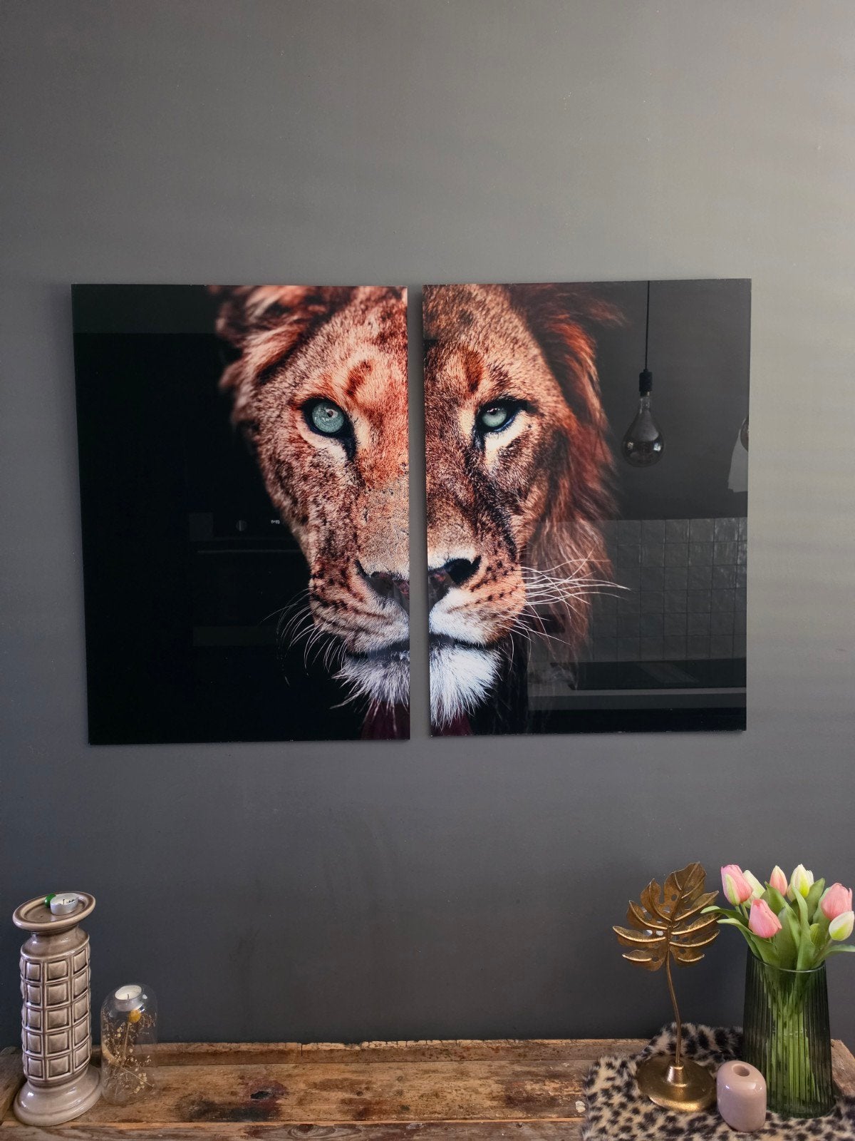 2 gave schilderijen op plexiglas - Leeuwenkop, Ophalen