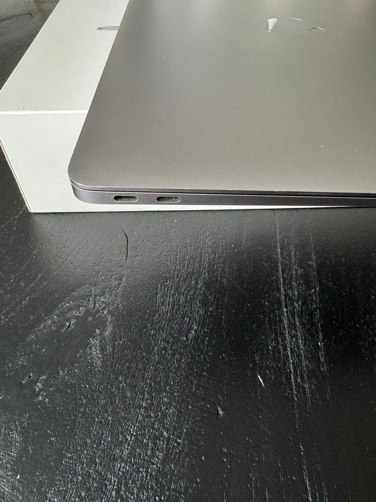 Foto 8 van MacBook Air retina 13 inch 2020 zgan 256gb 259 oplaad cycli