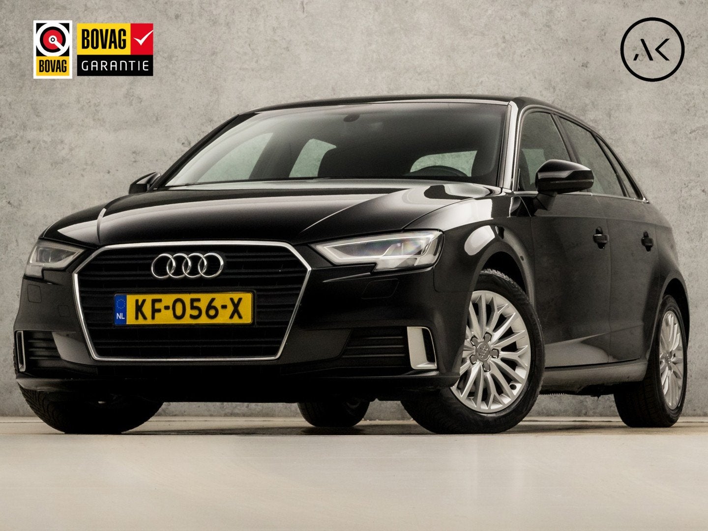 Audi A3 Sportback 1.0 TFSI Sport (APPLE CARPLAY, GROOT NAVI,, 12 maanden, Stof, Gebruikt, Zwart