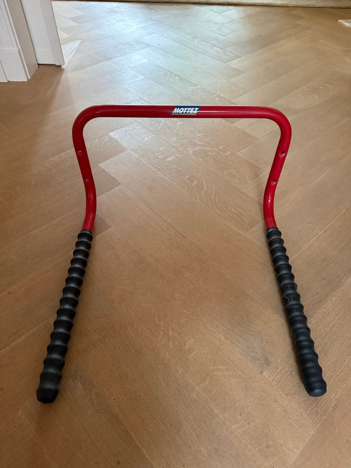 Mottez fietsendrager voor aan de muur, Ophalen of Verzenden, Zo goed als nieuw