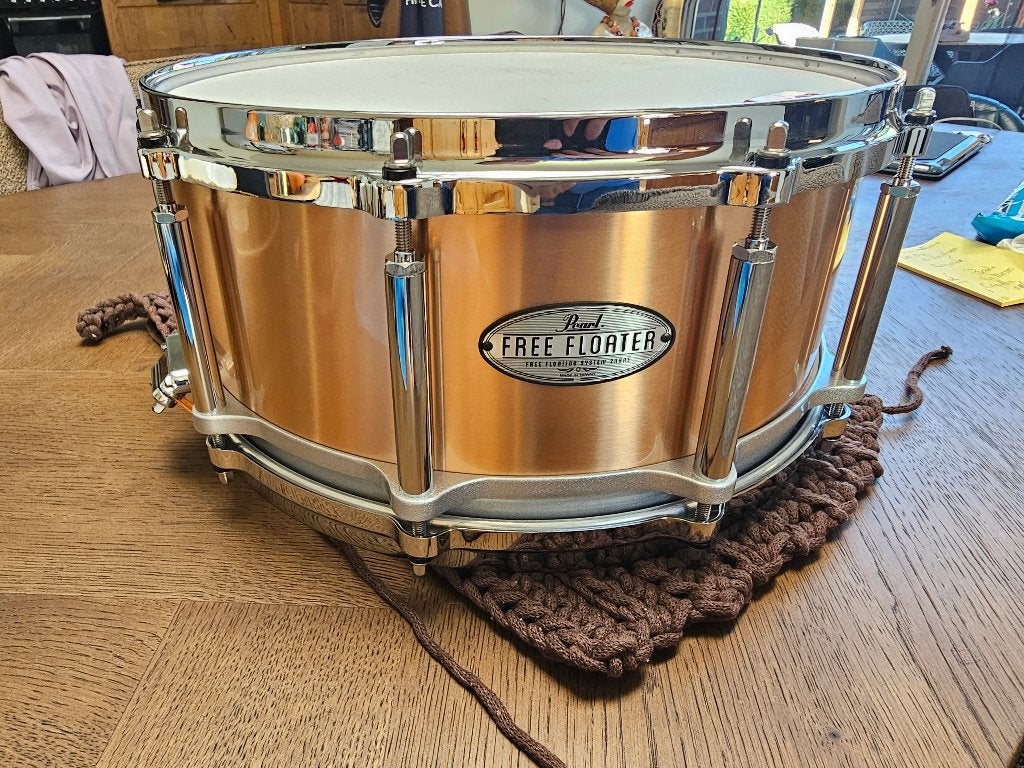 Pearl 14"x6,5" Free Floater Bronze Snaredrum, Ophalen, Zo goed als nieuw, Pearl