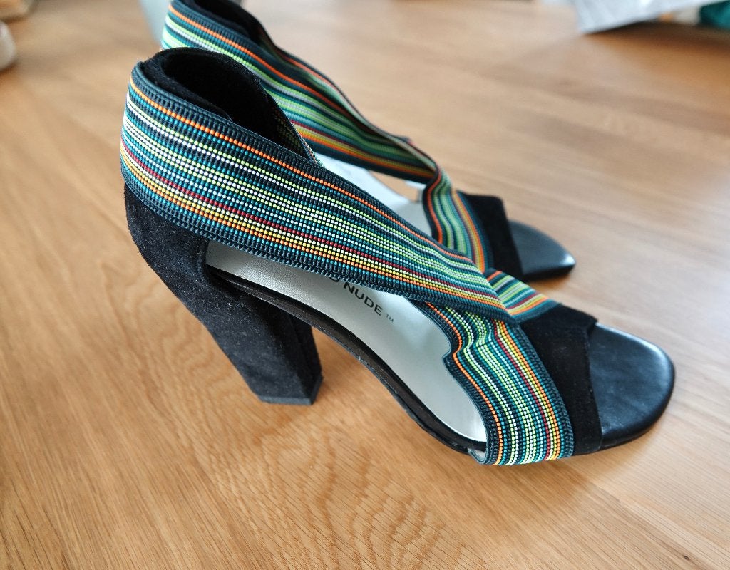 Zomerschoentjes United nude  maat 36, Overige kleuren, Ophalen of Verzenden, Zo goed als nieuw, Schoenen met hoge hakken