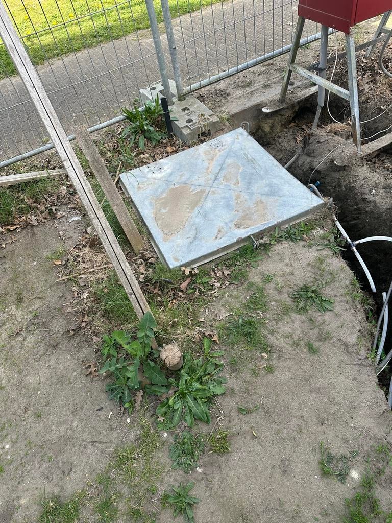 Waterput voor tijdelijke aansluiting - Beschikbaar w20, Ophalen, Gebruikt
