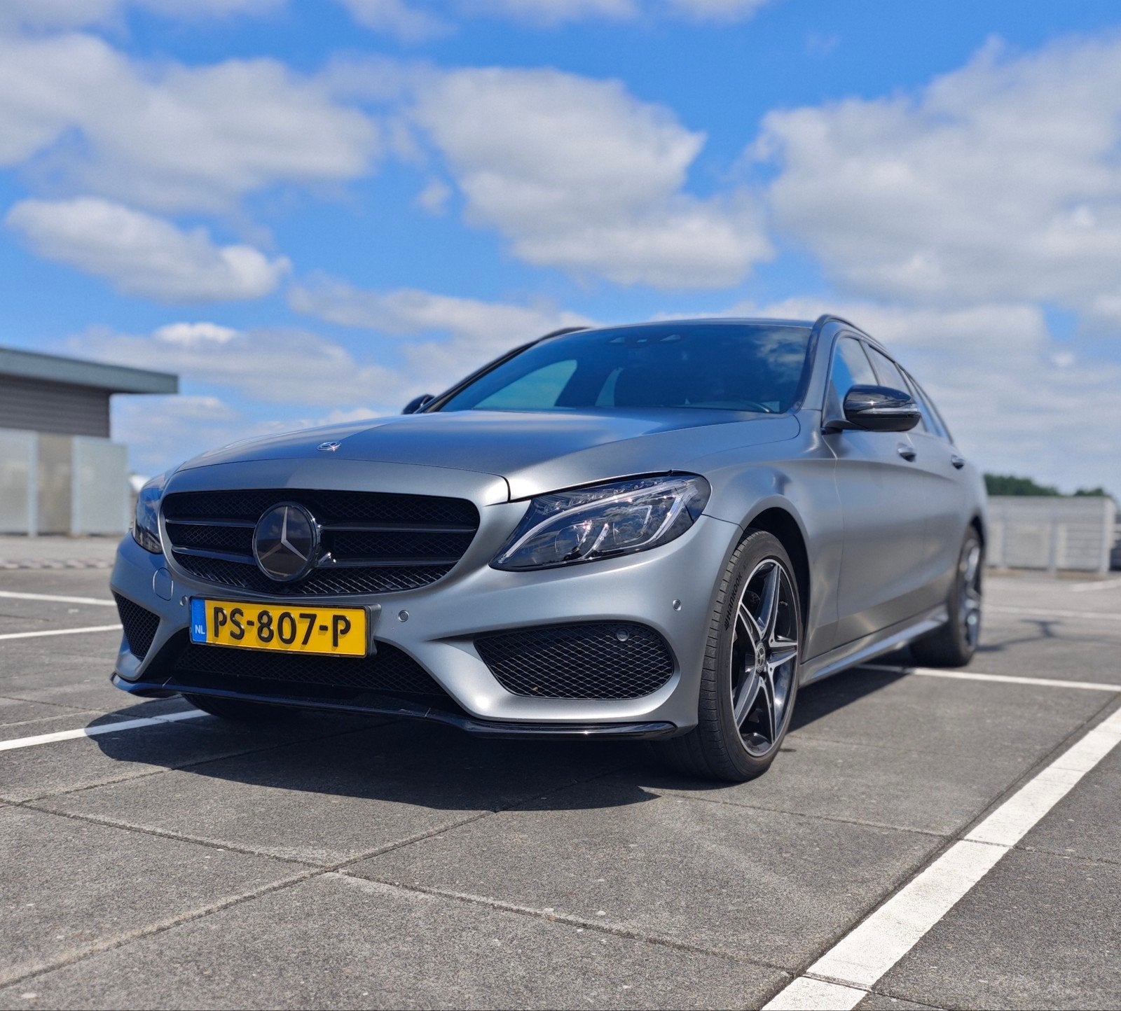 Mercedes-Benz C-Klasse C180 156pk 9G-TRONIC 2017 Grijs, Auto's, Automaat, Achterwielaandrijving, 1800 kg, Zwart