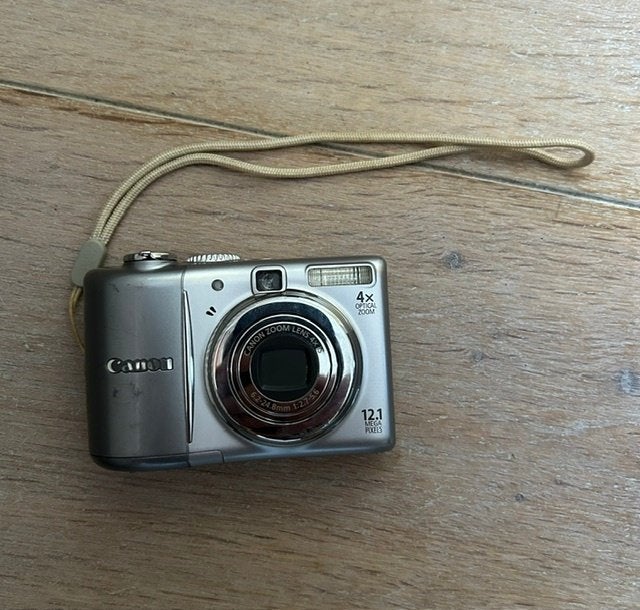 Canon PowerShot A1100 IS, Ophalen, Ingebouwde flitser, Gebruikt, Canon