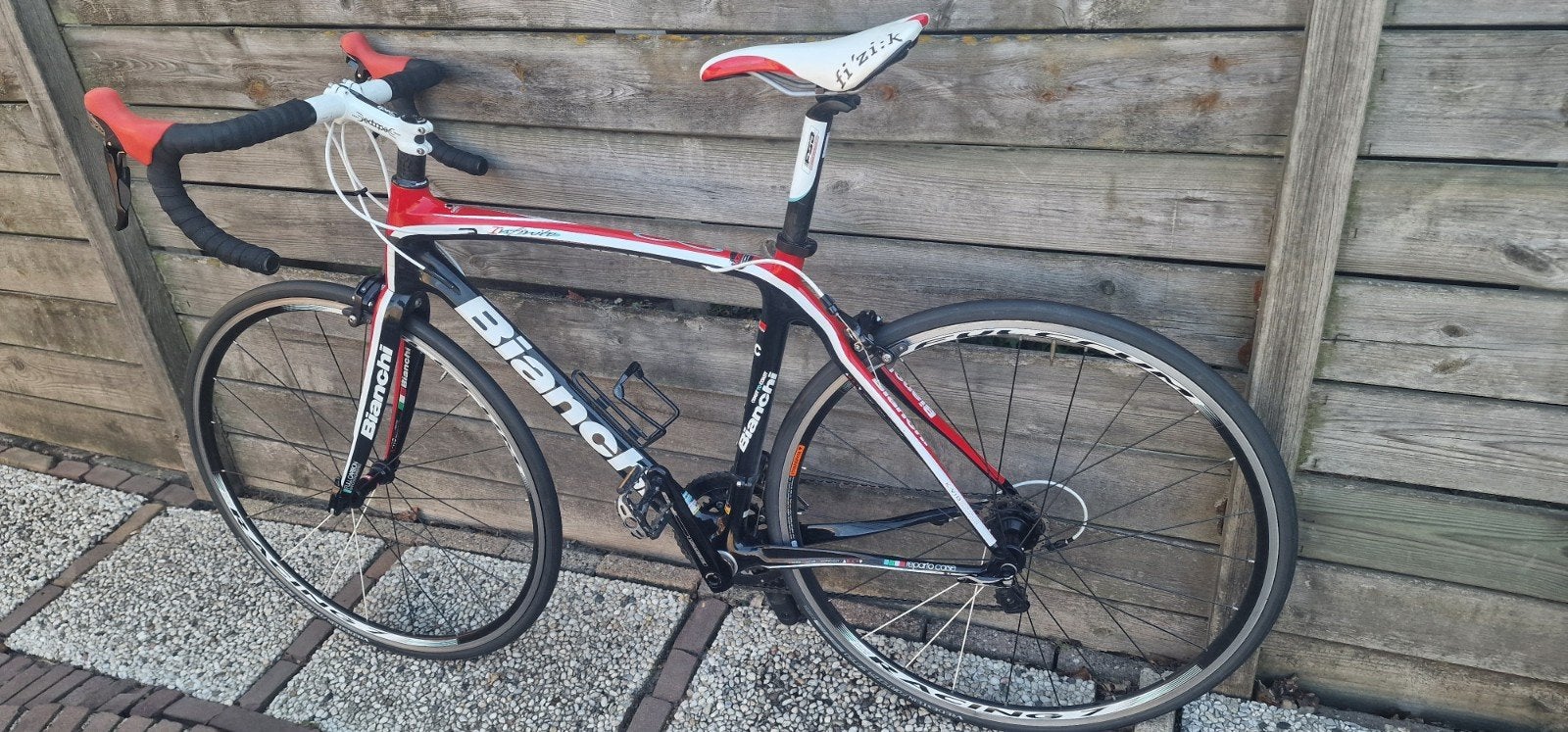Bianchi Infinito Carbon Nano Tech racefiets Shimano 105, 28 inch, Gebruikt, Carbon, Meer dan 20 versnellingen