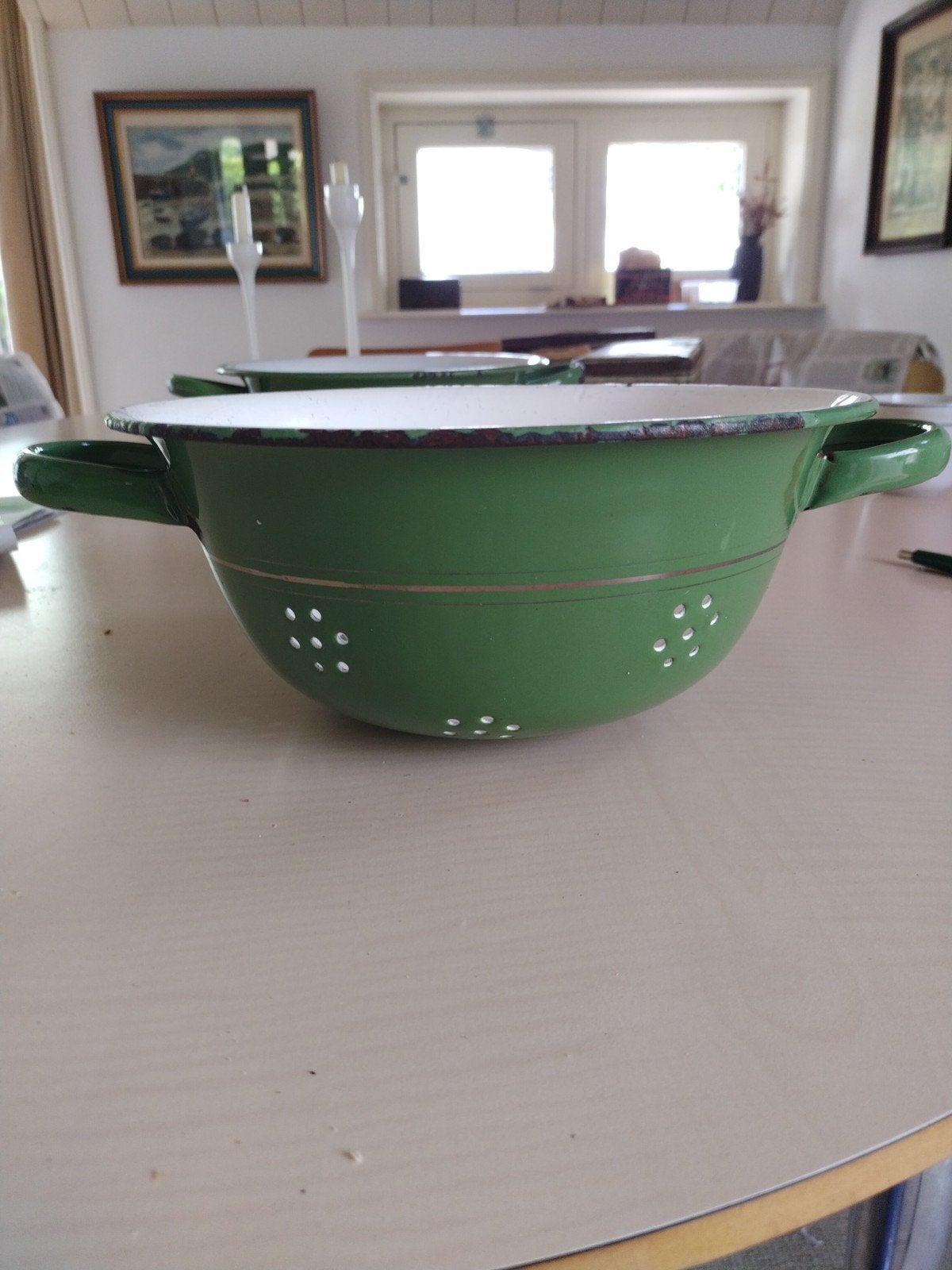 Emaille vergiet celadon lichtgroen, Antiek en Kunst, Antiek | Emaille, Ophalen of Verzenden