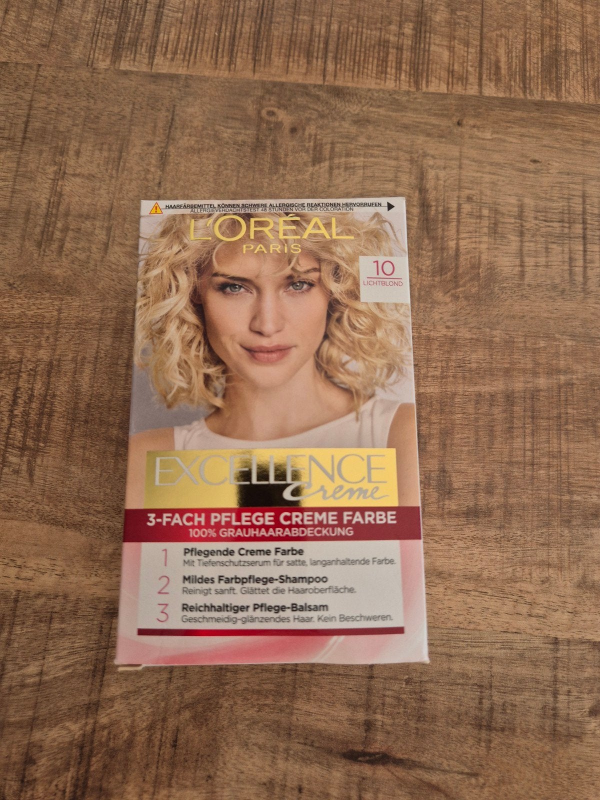 L'Oréal Excellence Crème Haarverf 10 Lichtblond, Ophalen of Verzenden, Nieuw, Overige typen
