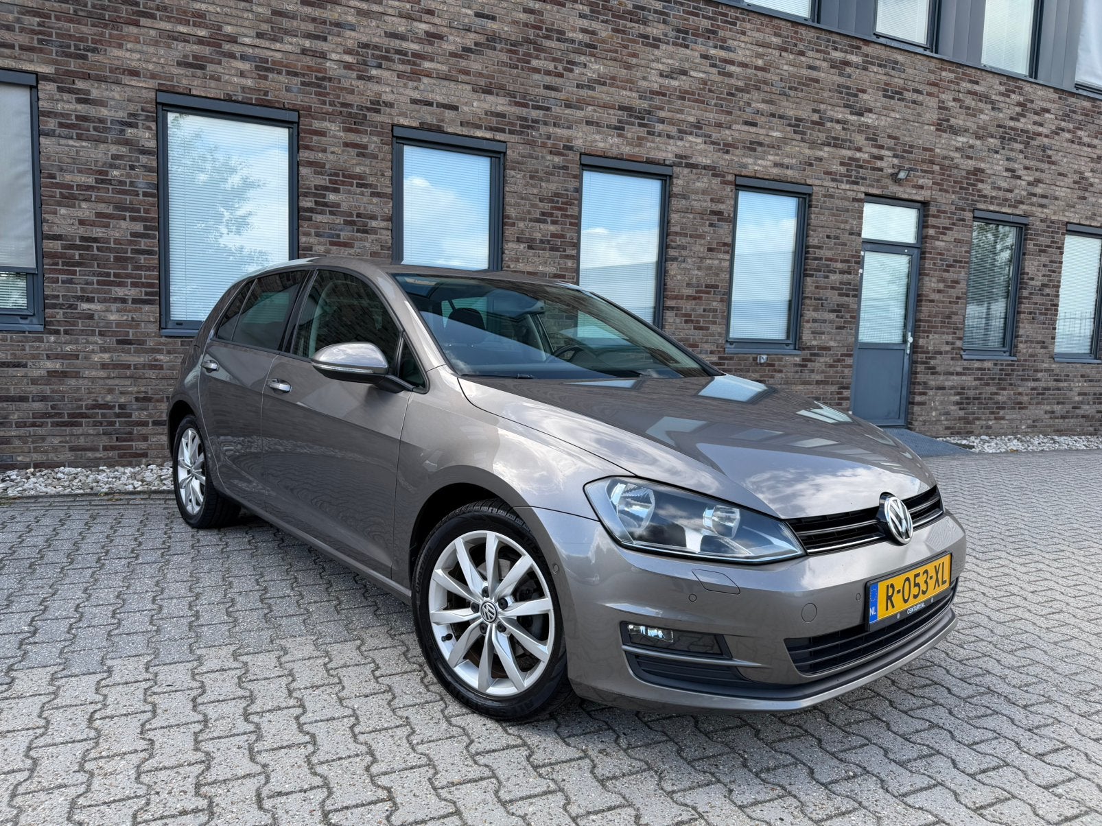 Volkswagen Golf 1.4 TSI 122PK 5DRS Airco Cruise Dynaudio, Voorwielaandrijving, Stof, 4 cilinders, 620 kg