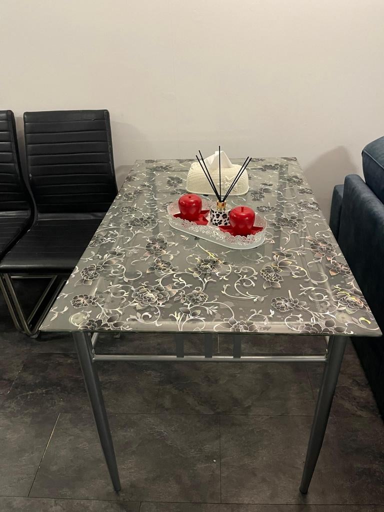 Eettafel met stoelen, Ophalen, Gebruikt, Rechthoekig, 50 tot 100 cm