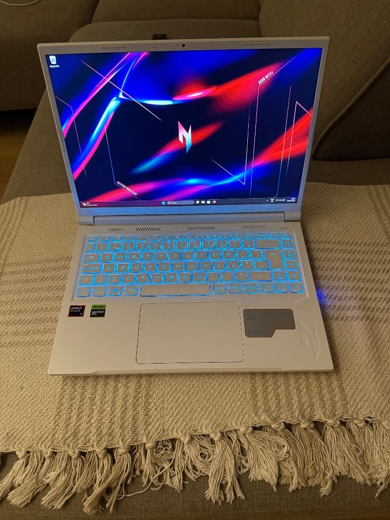 Acer Nitro V14 Gaming Laptop – Bijna Nieuw, Computers en Software, Windows Laptops, Met videokaart, 14 inch, Ophalen of Verzenden