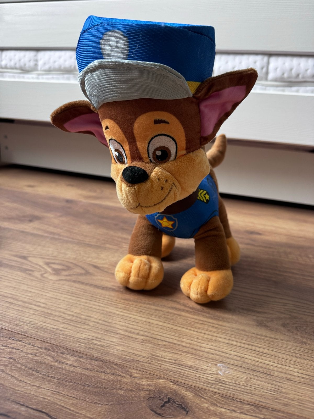 Paw Patrol knuffel Chase, Overige merken, Zo goed als nieuw, Middelgroot (20 tot 80 cm), Meerkleurig