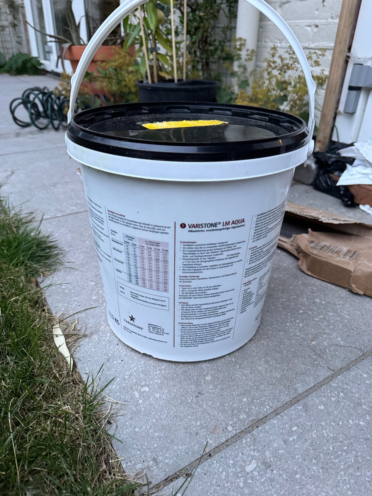 Varistone LM Aqua voegmortel 12.5KG, 10 tot 15 liter, Ophalen, Nieuw, Grijs