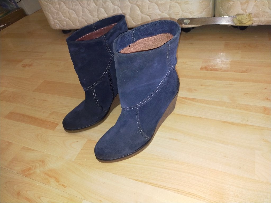 Laarsjes Blauw Suede maat 38 Via Vai, Ophalen of Verzenden, Nieuw, Blauw