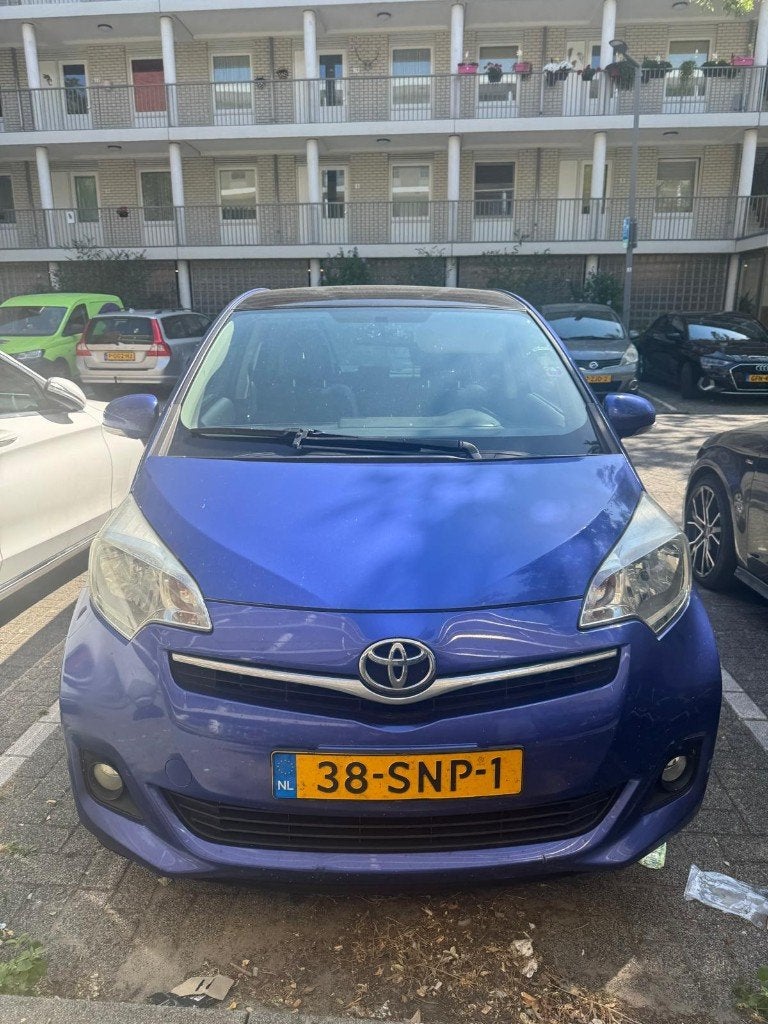 Toyota Verso-S 1.3 Vvt-i Multidrive CVT 2011 Blauw, Auto's, Toyota, Stof, Zwart, 4 cilinders, Blauw