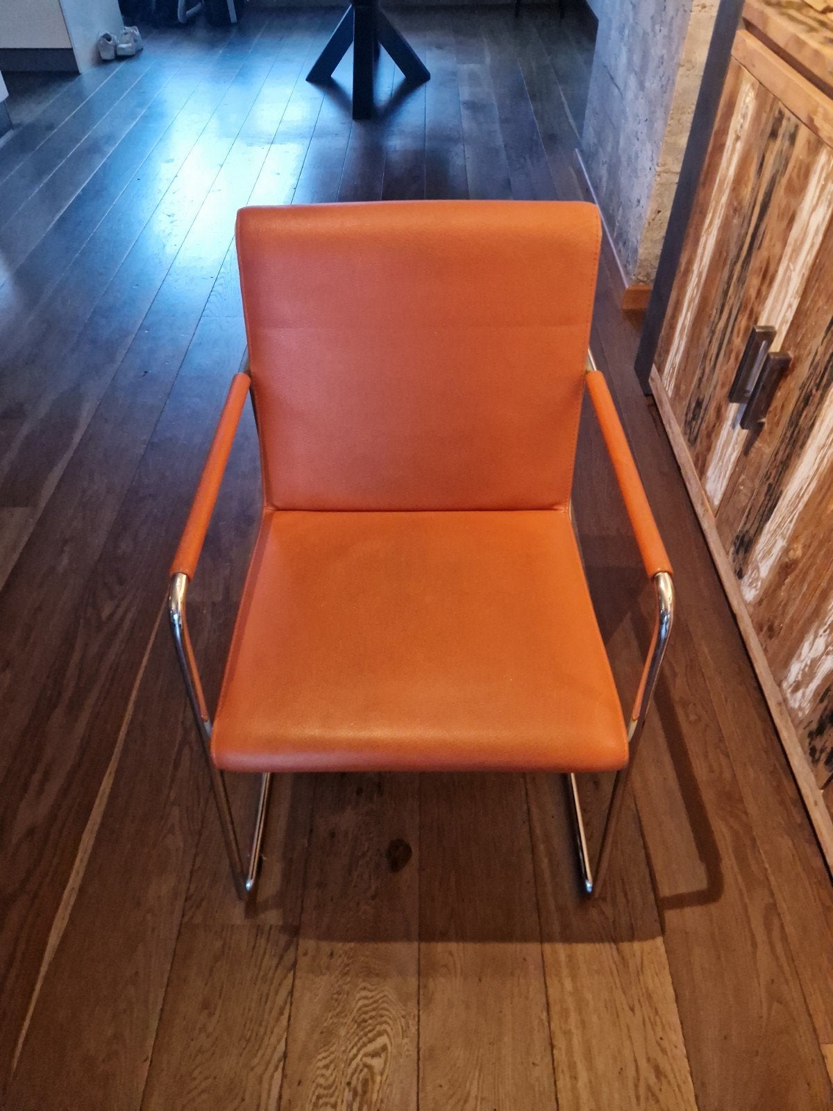 3 leren eetkamerstoelen Leolux en eiken eettafel 210 cm, Ophalen, Vijf, Zes of meer stoelen, Metaal, Gebruikt